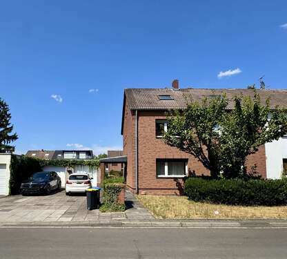 Foto - Haus zum Kaufen in Düsseldorf 580.000,00 € 175 m²