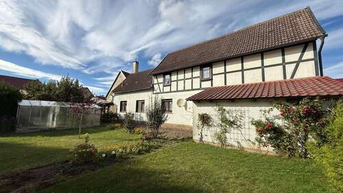 Foto - Haus zum Kaufen in Hüpstedt 149.000,00 € 180 m²