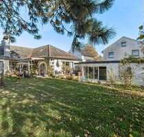 Haus zum Kaufen in Stolzenau 235.000,00 € 230 m²