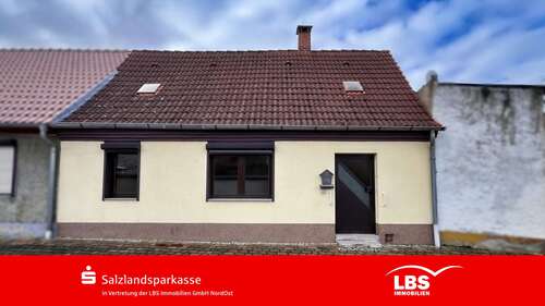 Foto - Haus zum Kaufen in Hecklingen 12.500,00 € 55 m²