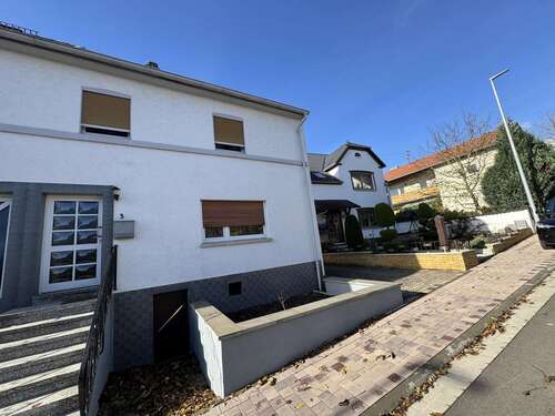 Foto - Haus zum Kaufen in Höheinöd 94.500,00 € 120 m²