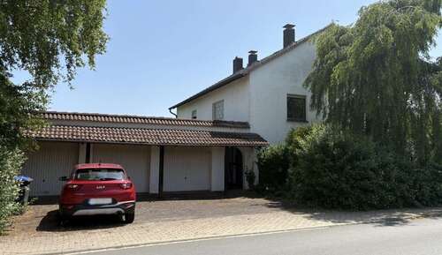 Foto - Haus zum Kaufen in Vöhl 189.000,00 € 198 m²