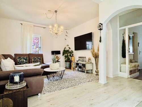 Foto - Haus zum Kaufen in Crailsheim 355.000,00 € 103 m²