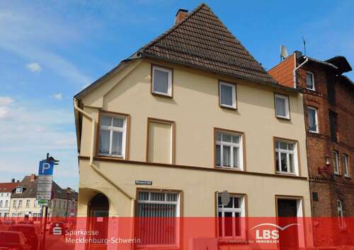 Foto - Haus zum Kaufen in Parchim 129.000,00 € 148 m²