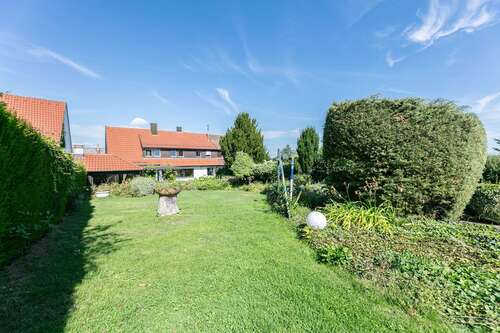 Foto - Haus zum Kaufen in Erbach 849.900,00 € 243.44 m²