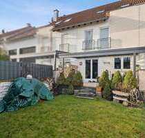 Haus zum Kaufen in Möhrfelden-Walldorf 549.000,00 € 133 m²