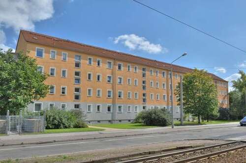 Foto - Wohnung zum Mieten in Halle 480,00 € 60 m²