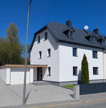 Foto - Haus zum Mieten in Lichtenberg 1.220,00 € 165 m²