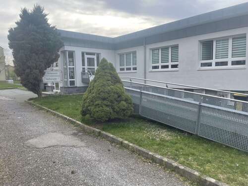 Foto - Büro in Wilkau-Haßlau 1.100,00 € 113 m²