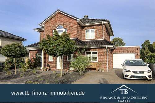Foto - Haus zum Kaufen in Berumbur 495.000,00 € 165 m²