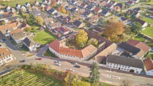 Foto - Haus zum Kaufen in Edesheim 725.000,00 € 1 m²