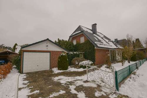 Foto - Haus zum Kaufen in Winsen (Aller) 360.000,00 € 122 m²