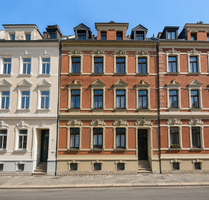 Haus zum Kaufen in Plauen 245.000,00 € 390 m²