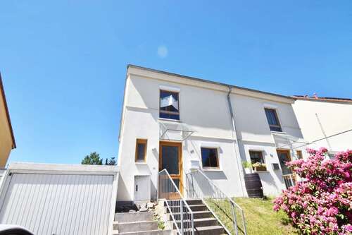 Foto - Haus zum Kaufen in Zwickau 255.000,00 € 116.37 m²