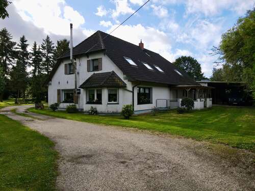 Foto - Haus zum Kaufen in Bedburg-Hau 559.000,00 € 300 m²