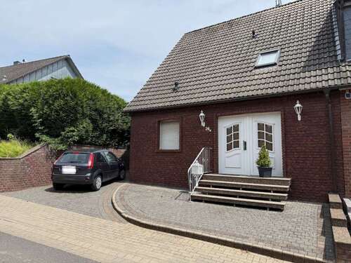 Foto - Haus zum Kaufen in Jüchen-Bedburdyck ( Wallrath) 252.000,00 € 110 m²