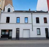 Haus zum Kaufen in Köln 850.000,00 € 290 m²