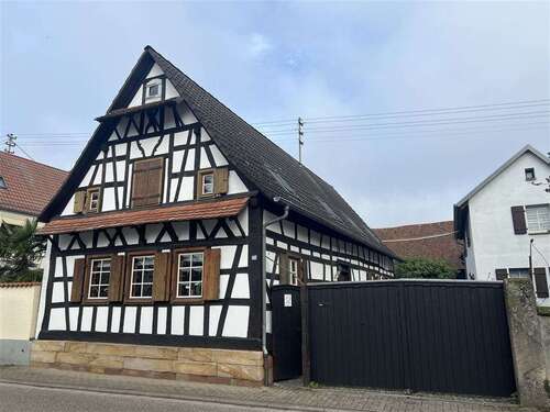 Foto - Haus zum Kaufen in Freckenfeld 599.000,00 € 251.7 m²