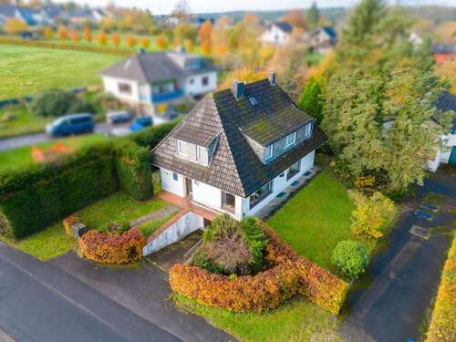 Foto - Haus zum Kaufen in Roetgen 450.000,00 € 237.1 m²