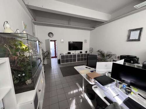 Foto - Halle in Monheim 1.881,00 € 157 m²