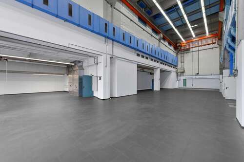 Foto - Halle in Neuss 4.100,00 € 520 m²