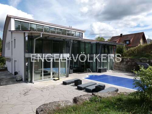 Foto - Haus zum Kaufen in Ammerbuch-Reusten 1.330.000,00 € 349 m²