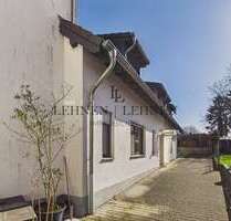 Haus zum Kaufen in Eschweiler 379.000,00 € 198 m²