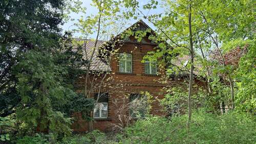 Foto - Haus zum Kaufen in Spremberg 112.000,00 € 137 m²