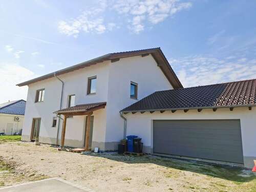 Foto - Haus zum Kaufen in Bad Füssing Würding 699.000,00 € 230 m²