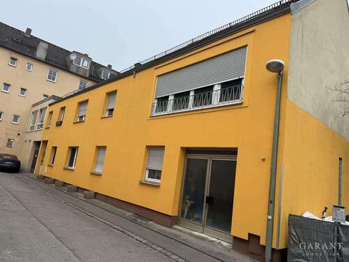 Foto - Haus zum Kaufen in Augsburg 990.000,00 € 280 m²