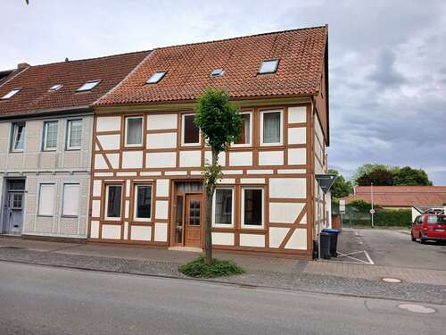 Foto - Haus zum Kaufen in Moringen 89.000,00 € 150 m²