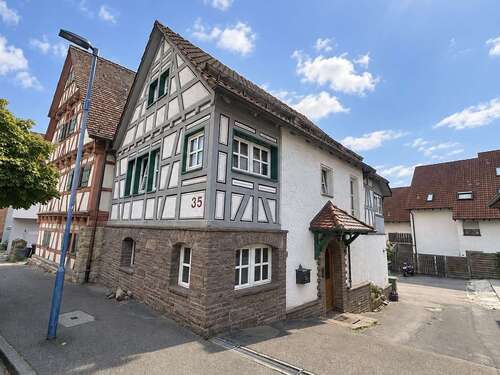 Foto - Haus zum Kaufen in Asperg 489.000,00 € 127 m²