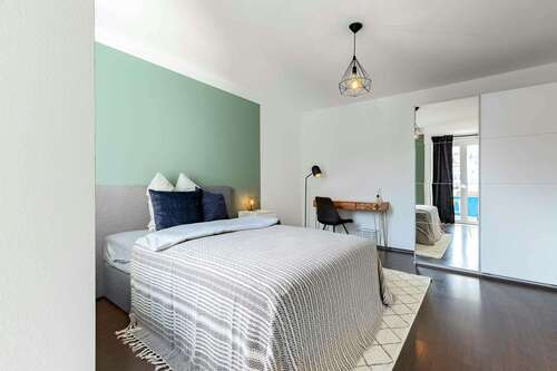 Foto - WG-Zimmer in Düsseldorf 720,00 € 18 m²