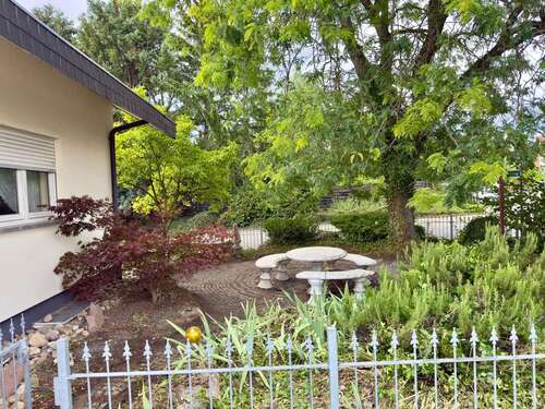 Foto - Haus zum Mieten in St. Leon-Rot 2.300,00 € 300 m²