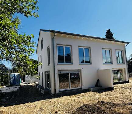 Foto - Haus zum Kaufen in Stockdorf 1.395.000,00 € 141 m²