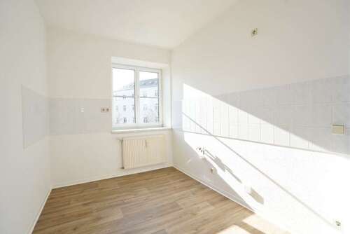 Foto - Wohnung zum Mieten in Chemnitz 252,00 € 49 m²