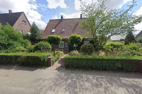 Foto - Haus zum Kaufen in Wiefelstede-Heidkamp 324.000,00 € 153 m²