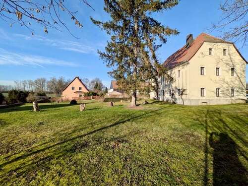 Foto - Haus zum Kaufen in Lommatzsch 65.000,00 € 451 m²