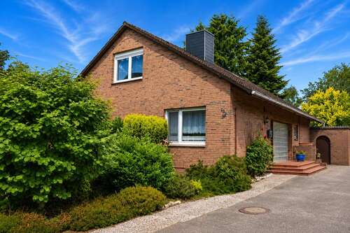 Foto - Haus zum Kaufen in Cadenberge 289.000,00 € 170 m²