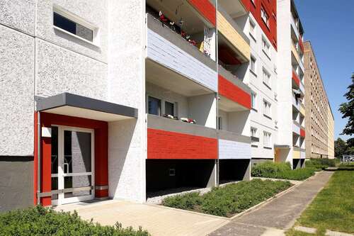 Foto - Wohnung zum Mieten in Neubrandenburg 344,00 € 76.11 m²