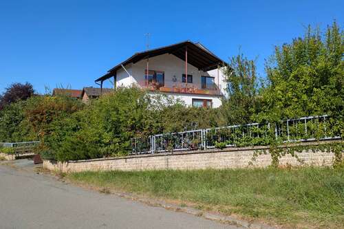Foto - Haus zum Kaufen in Brombachtal 335.000,00 € 150 m²
