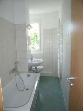 Foto - Wohnung zum Mieten in Halle 380,00 € 42.66 m²