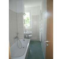 Wohnung zum Mieten in Halle 380,00 € 42.66 m²