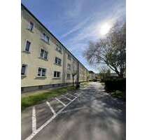 Wohnung zum Mieten in Duisburg 285,00 € 32.47 m²