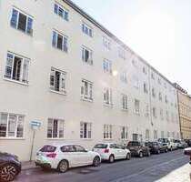 Büro in München 295,00 € 8 m² - 295,00 EUR Kaltmiete, ca.  8,00 m² in München (PLZ: 80469)