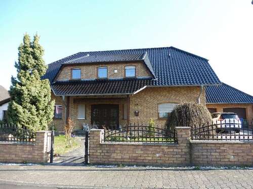 Foto - Haus zum Kaufen in Sohren 448.000,00 € 242 m²