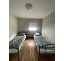 Haus zum Mieten in Rüsselsheim 1.700,00 € 70 m²