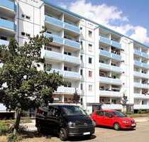 Wohnung zum Mieten in Neubrandenburg 240,00 € 55.06 m²