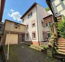 Haus zum Kaufen in Wolfstein 65.000,00 € 142 m²