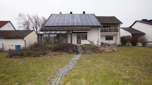 Foto - Haus zum Mieten in Parkstetten 1.000,00 € 192.32 m²